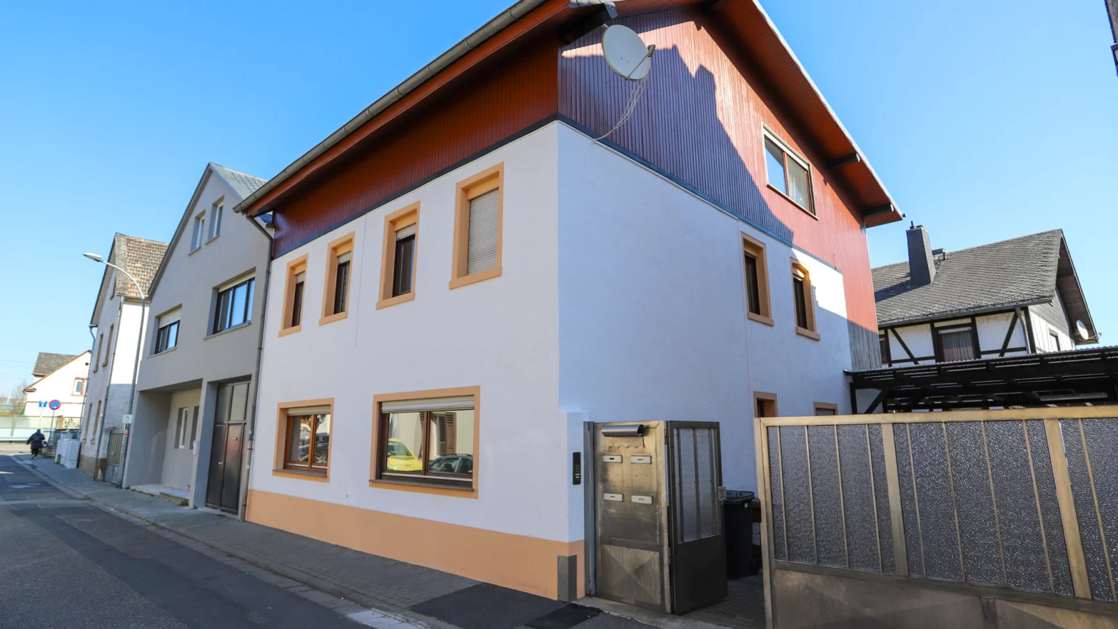 Gemütliche 2 Zimmerwohnung in Budenheim — Bild 1 von 11