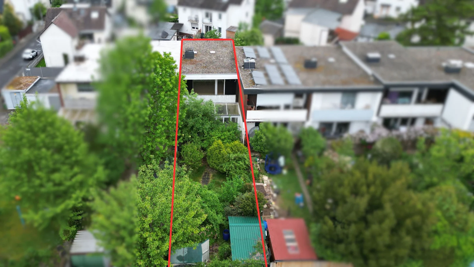 Viel Platz für Familienleben – Reihenmittelhaus mit Gartenidylle in Mainz-Finthen — Bild 1 von 35