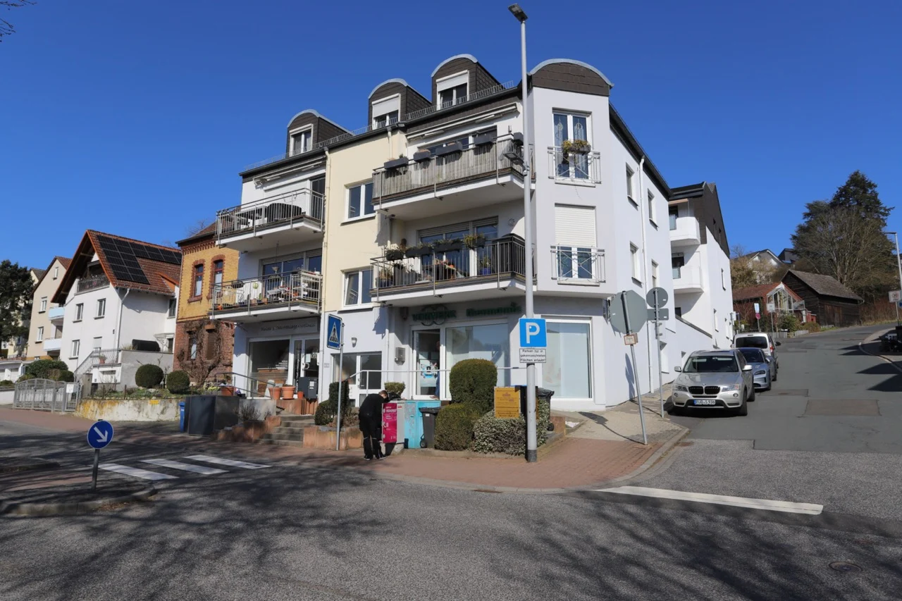 Vermietete Bürofläche als Kapitalanlage mit 5,90 % Rendite in Idstein — Bild 1 von 23