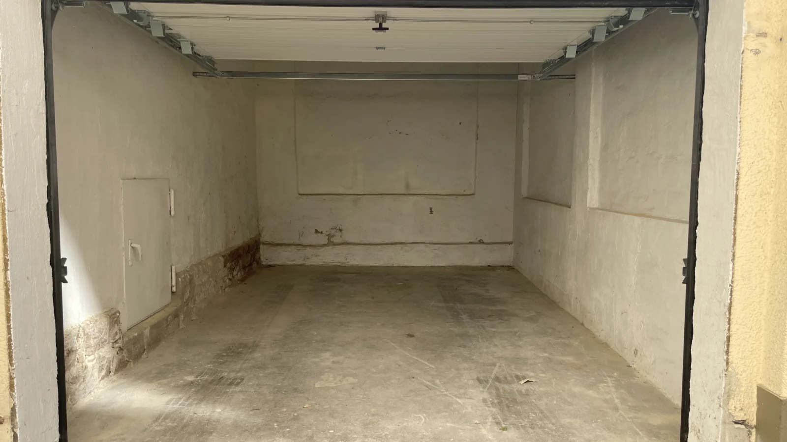 Garage zu vermieten - Mainzer Innenstadt — Bild 1 von 3