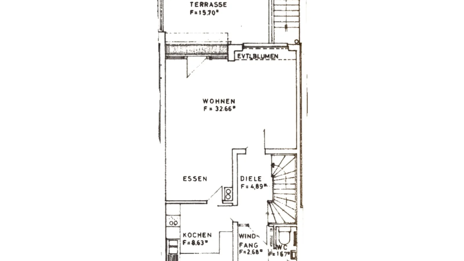 Raumwunder mit ausgebautem Dachgeschoss – Reihenmittelhaus mit Gestaltungspotential — Bild 1 von 32