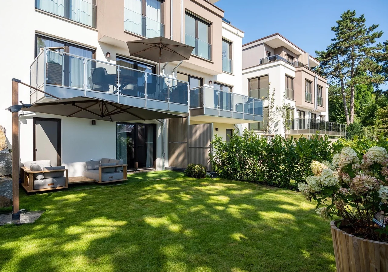 Exklusives Einfamilienhaus in der besten Lage Wiesbadens! — Bild 1 von 1