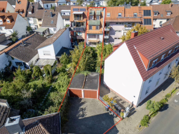 Urbanes Wohnen & ein hohes Maß an Lebensqualität: Charmantes Zweifamilienhaus, 63263 Neu-Isenburg, Zweifamilienhaus